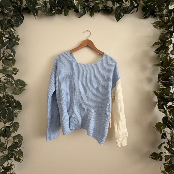 Hazel Moon Cable Knit Open Twist Back Sweater Blue Cream Women’s Size M - Picture 1 of 7